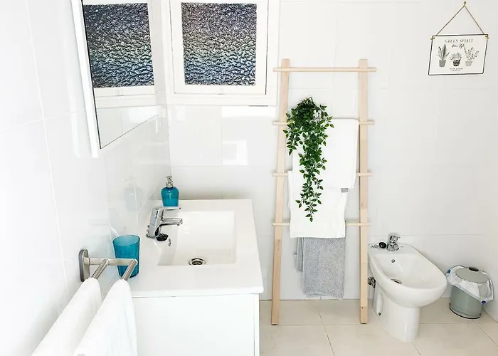 Cosy Flats Centro 2º דירה *